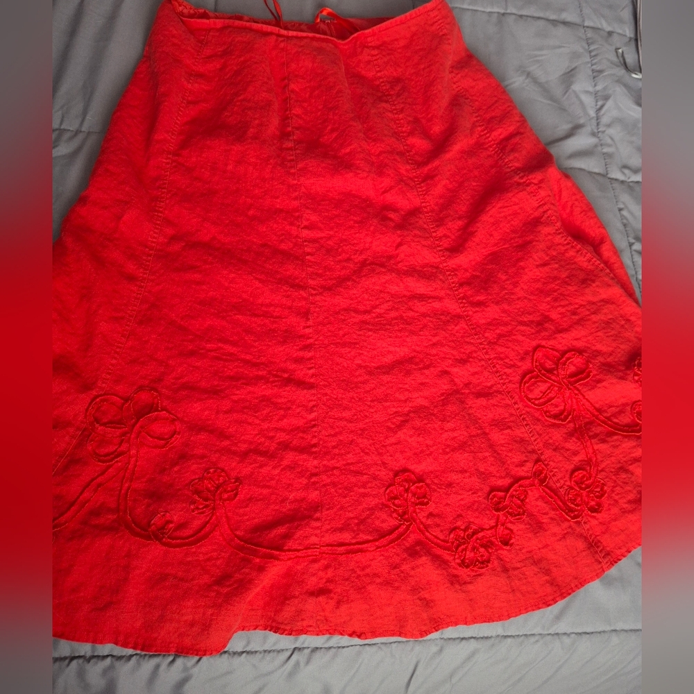 Elegant Red Embossed Linen Skirt